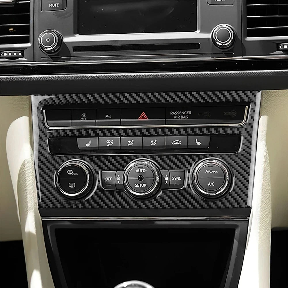 מדבקת קרבון לפאנל מיזוג SEAT Leon MK3