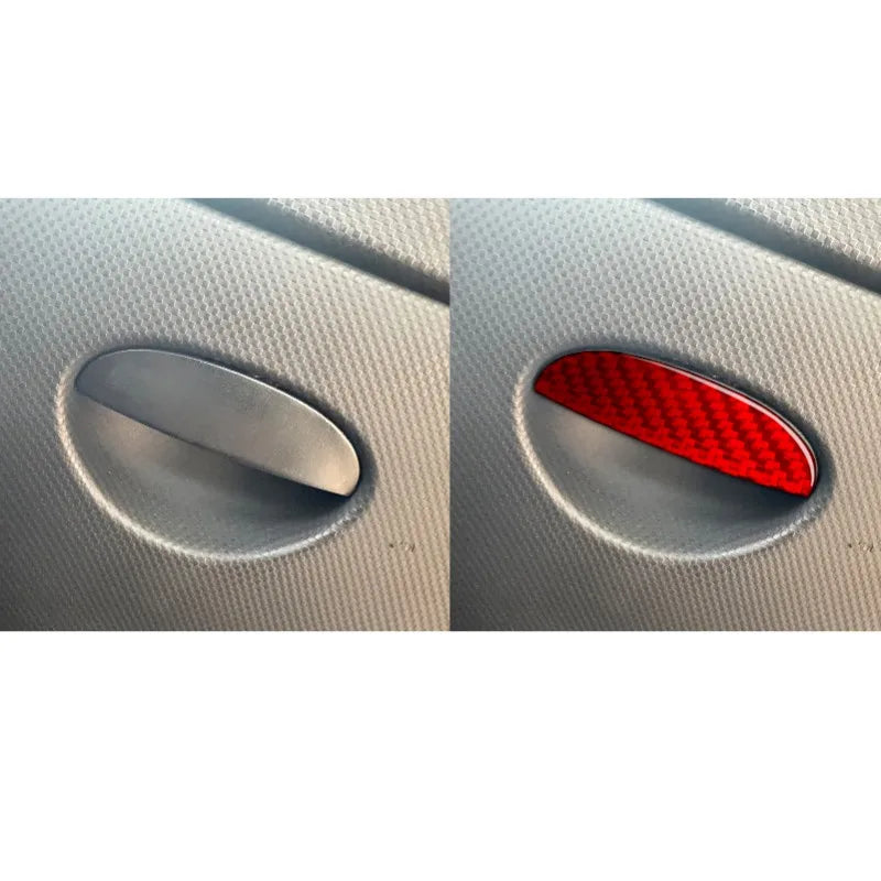 מדבקת קרבון לתא אחסון SEAT Leon 2005–2012