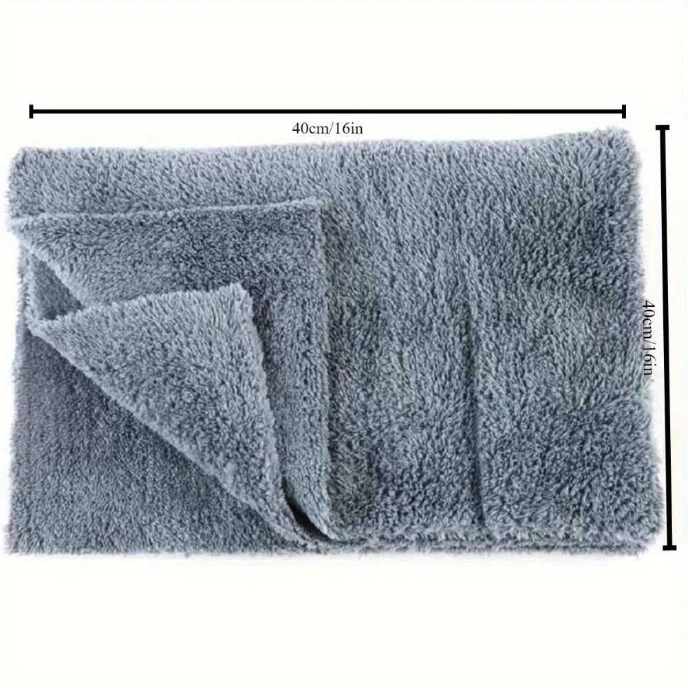 מטלית מיקרופייבר ללא שוליים לרכב – 40 × 40 ס״מ, ‏400 GSM