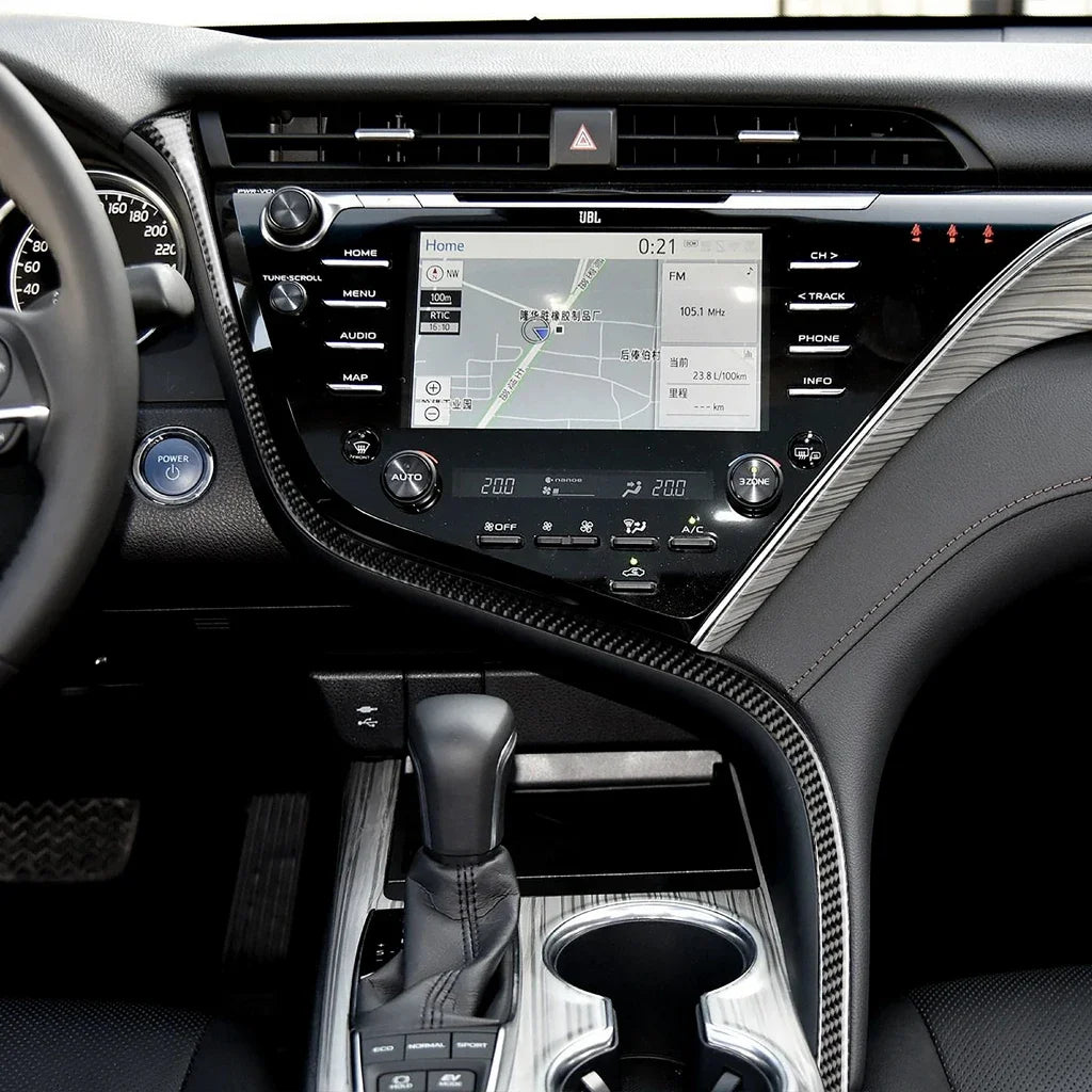 פס דקורטיבי קרבון לקונסולה Toyota Camry XV70