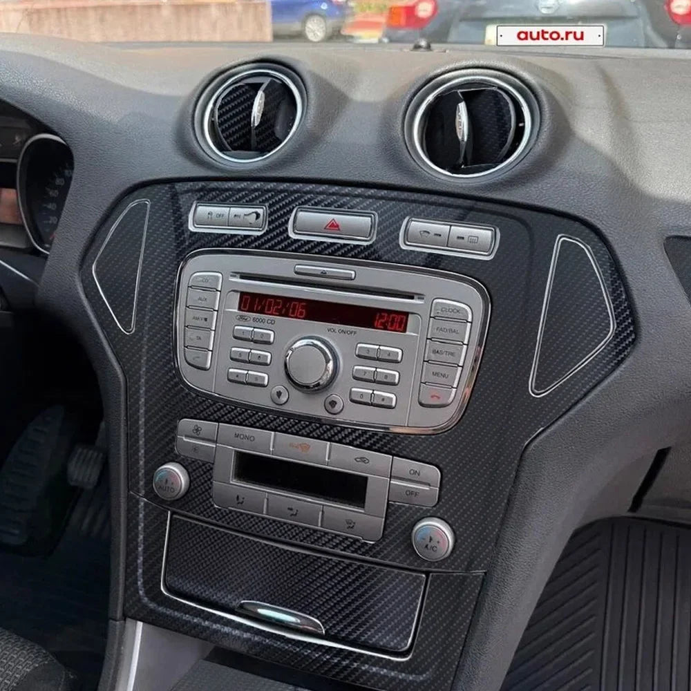 ערכת מדבקות קרבון Ford Mondeo 2007–2010
