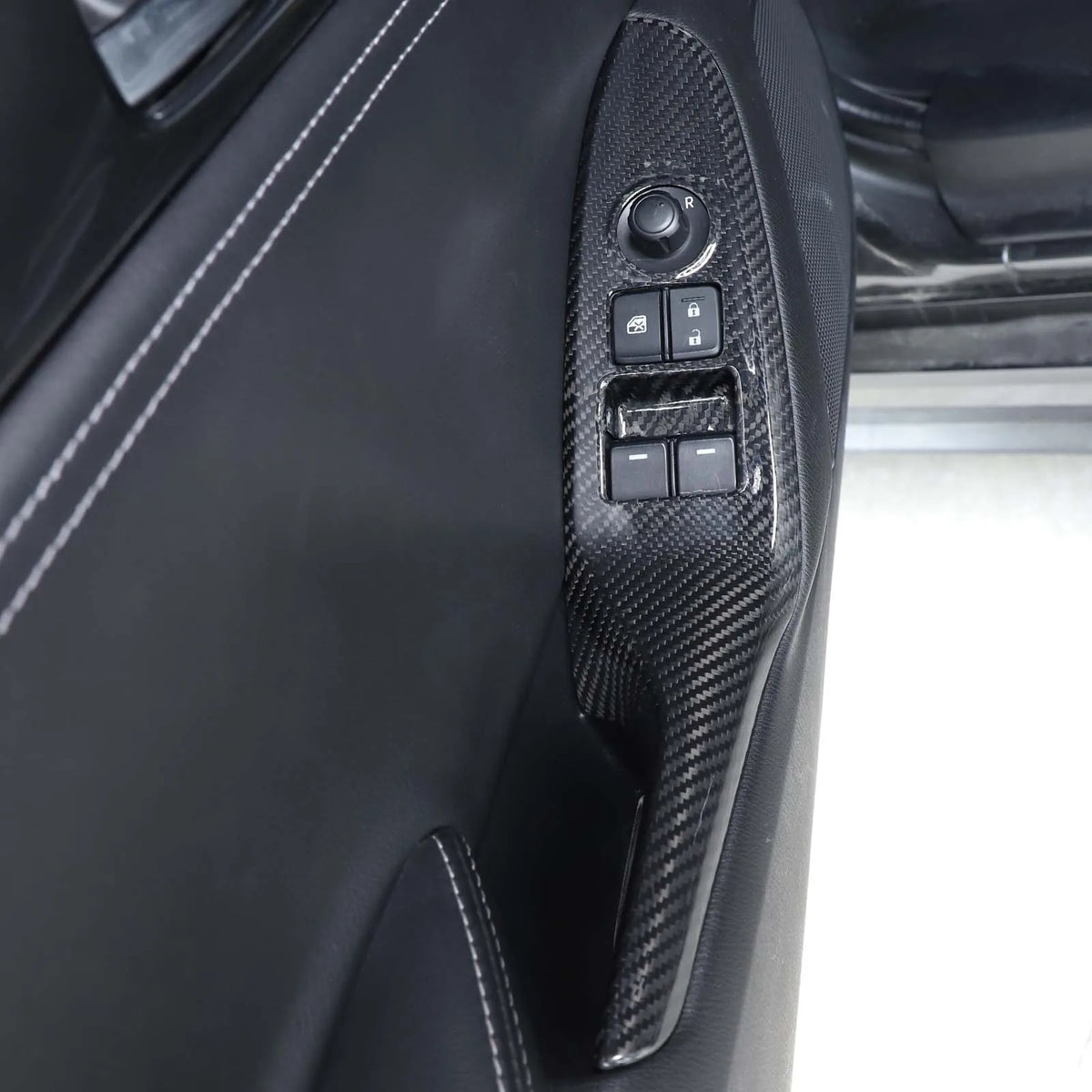 כיסוי קרבון לדשבורד Mazda MX-5 ND