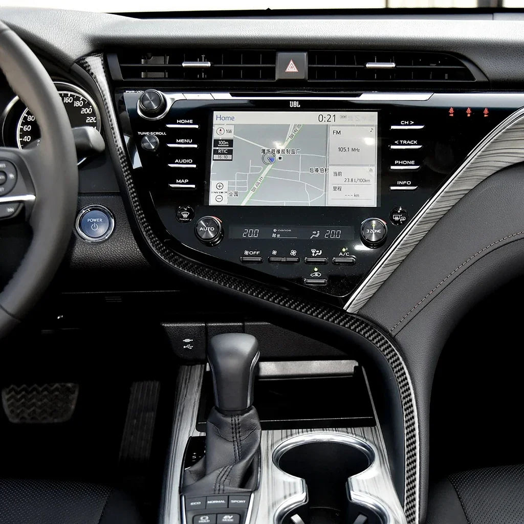 פס דקורטיבי קרבון לקונסולה Toyota Camry XV70